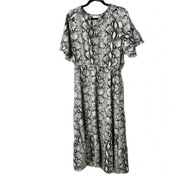 Sign Here Signature Clothing The Lucy Dress Snakeskin Maxi Size L GUC - Picture 1 of 10